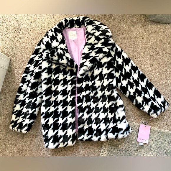 Avec Les Filles Faux Fur size small coat - Picture 1 of 4